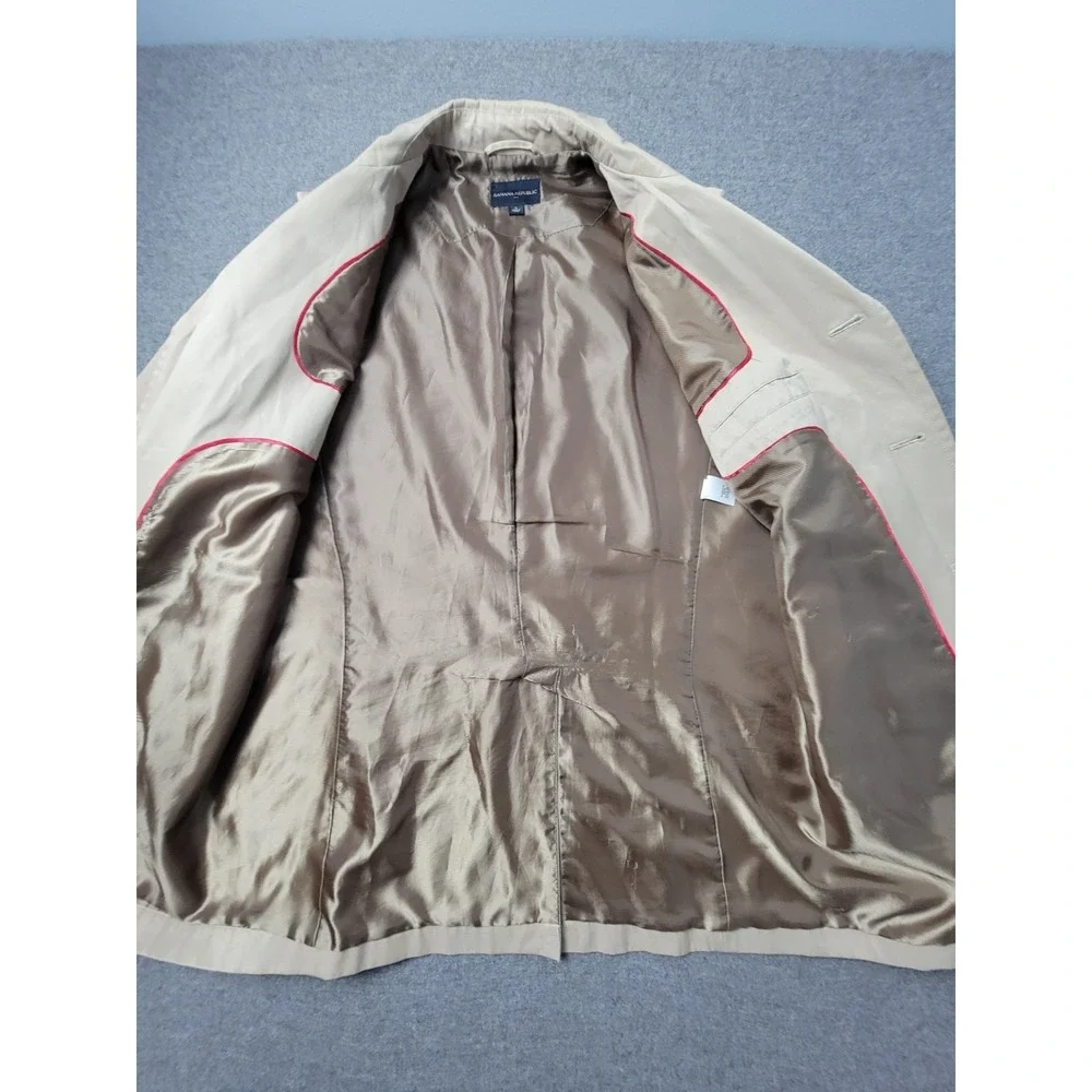 Banana‎ Republic Trench Coat Men's XL Beige Lined Vented Back Single Breasted